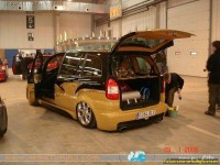 pics-max-62-145080-opel-zafira.jpg