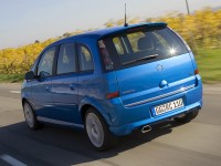 Opel-Meriva_OPC_2006_800x600_wallpaper_0b.jpg