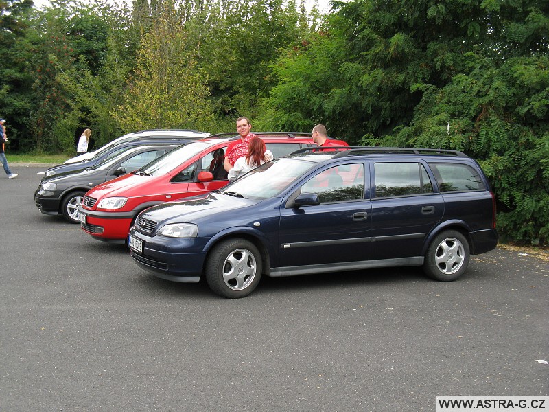 Opel Astra minisraz Usti nad Labem 13.9.2009