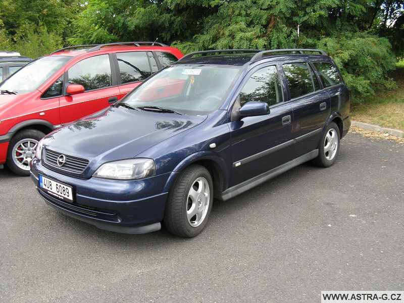 Opel Astra minisraz Usti nad Labem 13.9.2009